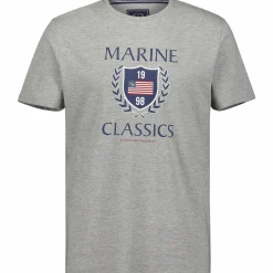 graphic tee